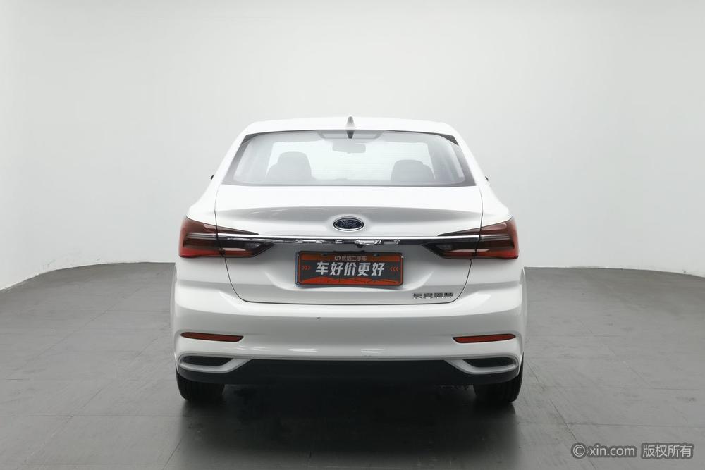 Ford Escort 2021 1.5L автоматическое Gold Edition – фото 3