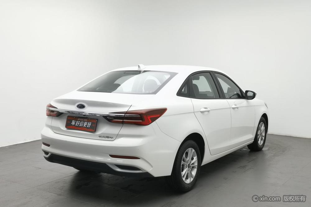 Ford Escort 2021 1.5L автоматическое Gold Edition – фото 4