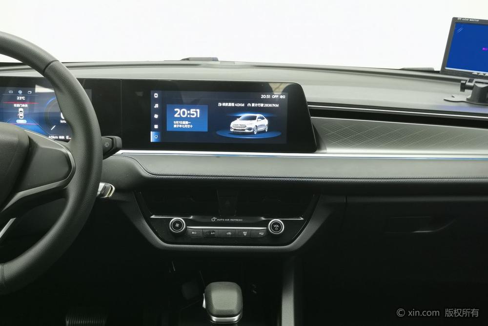 Ford Escort 2021 1.5L автоматическое Gold Edition – фото 11