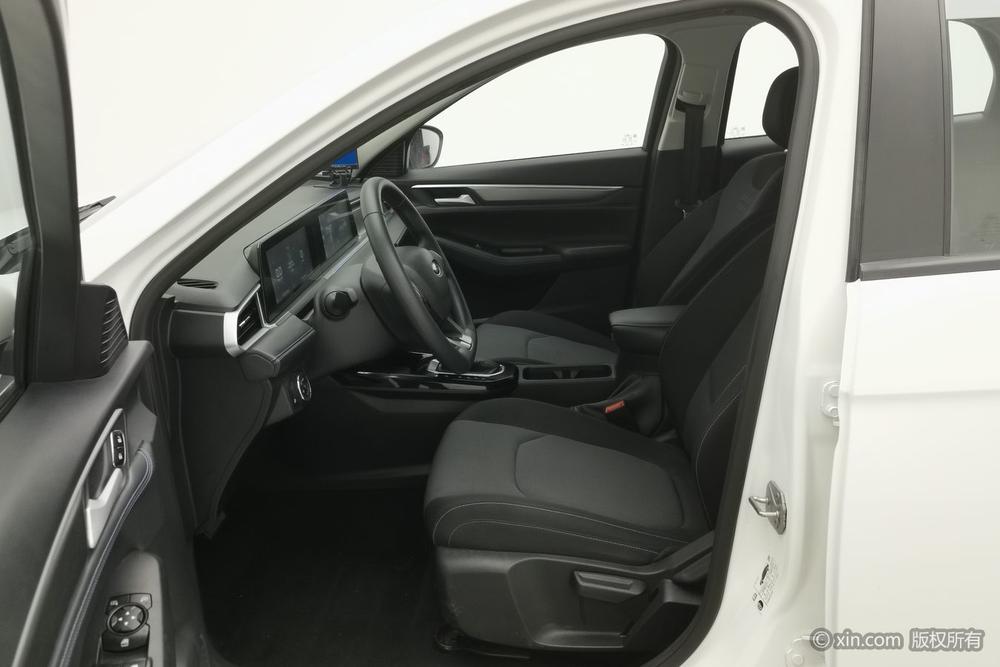 Ford Escort 2021 1.5L автоматическое Gold Edition – фото 17