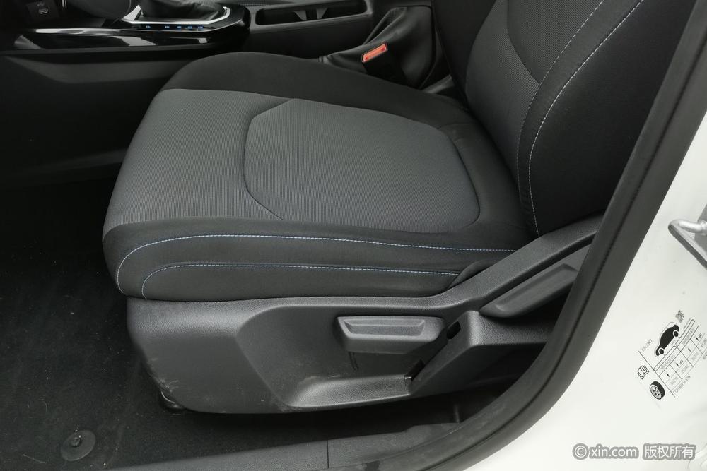 Ford Escort 2021 1.5L автоматическое Gold Edition – фото 18