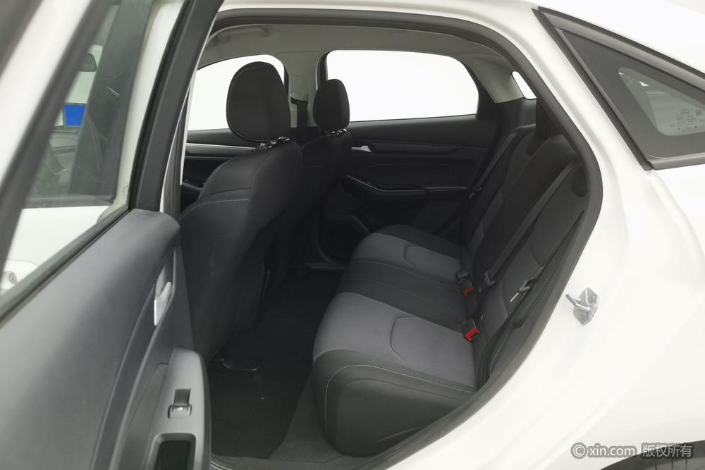 Ford Escort 2021 1.5L автоматическое Gold Edition – фото 19