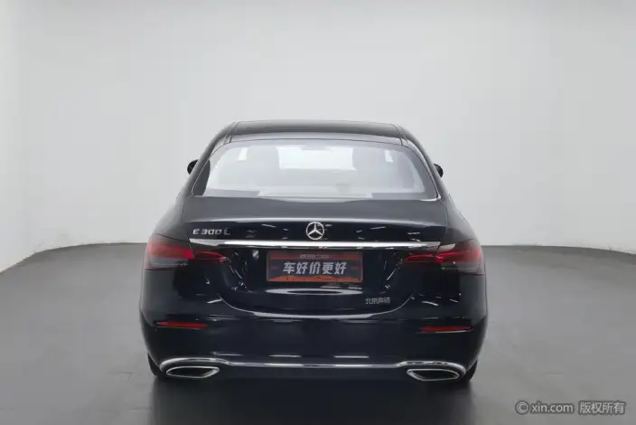 Mercedes-Benz E-Class 2023 Model E 300 L Luxury Model sedan – фото 3
