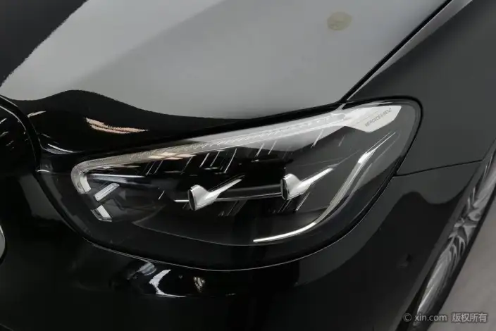 Mercedes-Benz E-Class 2023 Model E 300 L Luxury Model sedan – фото 7