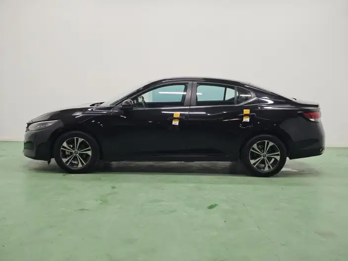 Nissan Sylphy 2023 Model 1.6L CVT Yuexiang Edition – фото 4