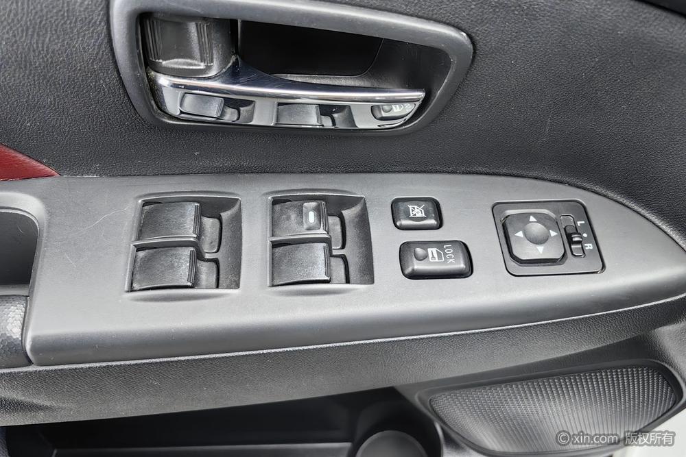 Mitsubishi ASX 2013 2.0L CVT 2WD Elite – фото 22