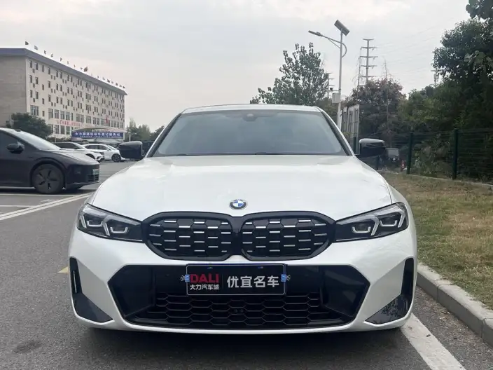 BMW 3 Series 2023 Model 325Li M Sports Night Set – фото 2