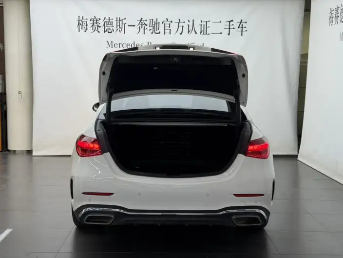 Mercedes-Benz C-Class 2023 Model Facelift C 260 L Sports Edition – фото 8