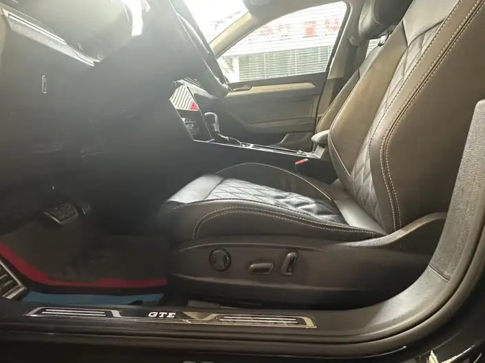 Volkswagen Magotan PHEV 2022 Model Luxury Model – фото 9