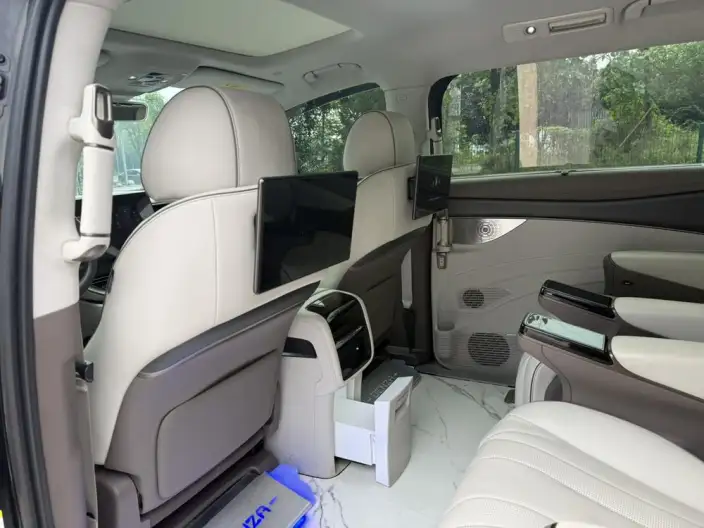 DENZA D9 DM 2022 Model 970 4WD Zunrong Model – фото 10