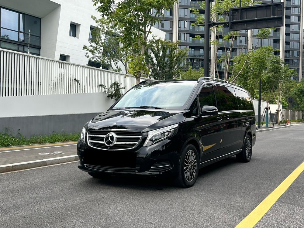 Mercedes-Benz V-Class 2018 V 260 L Noble Extended Edition Country VI