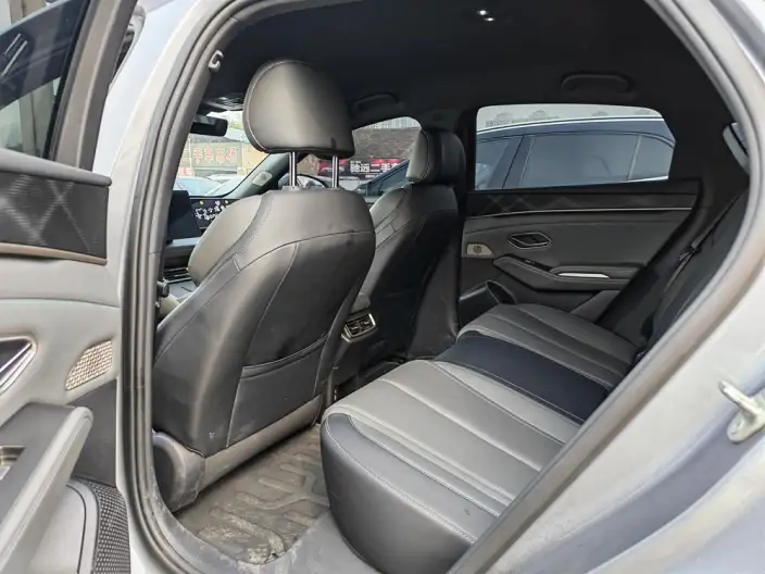 QinL DM 2024 Model DM-i 80KM Leading Model – фото 9