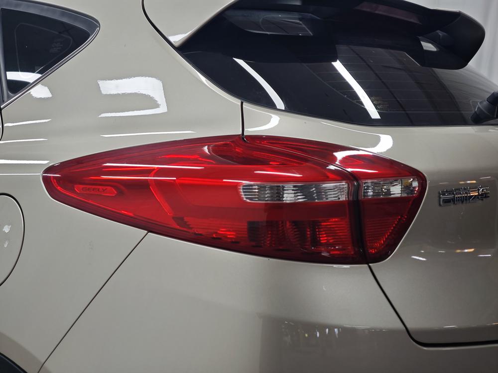 Geely Emgrand GS 2018 Sports Edition 1.4T автоматическое Premium – фото 13
