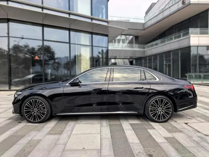 Mercedes-Benz E-Class 2025 Model Facelift E 300 L Noble Model sedan – фото 4
