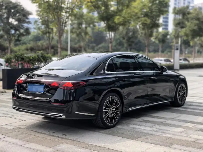Mercedes-Benz E-Class 2025 Model Facelift E 300 L Noble Model sedan – фото 7