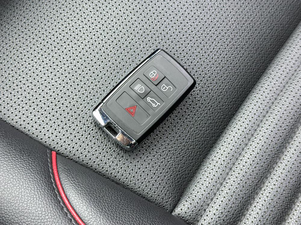 Land Rover Discovery Sport 2020 249PS R-Dynamic S Performance 5-Seat – фото 11