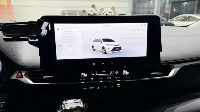 Granvia 2024 Model Intelligent Hybrid 2.5L 2WD Comfort Edition – фото 9