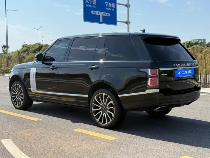 Range Rover 2017 Model 5.0L Automatic 4WD 4 seat Parallel Imported – фото 5