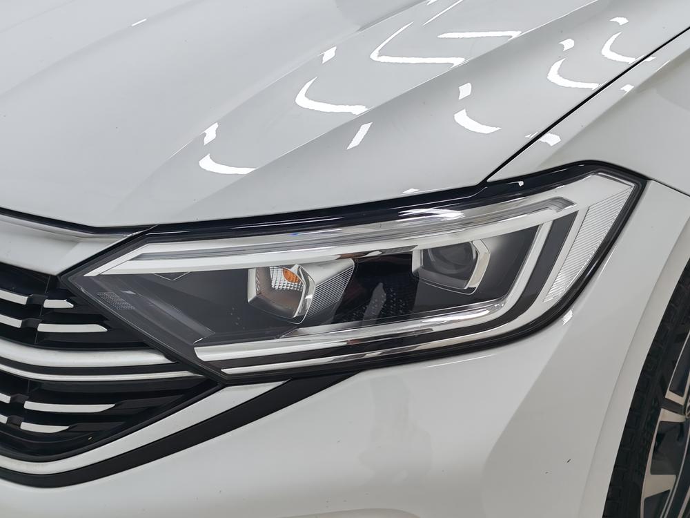 Volkswagen Sagitar 2023 300TSI DSG Beyond – фото 12