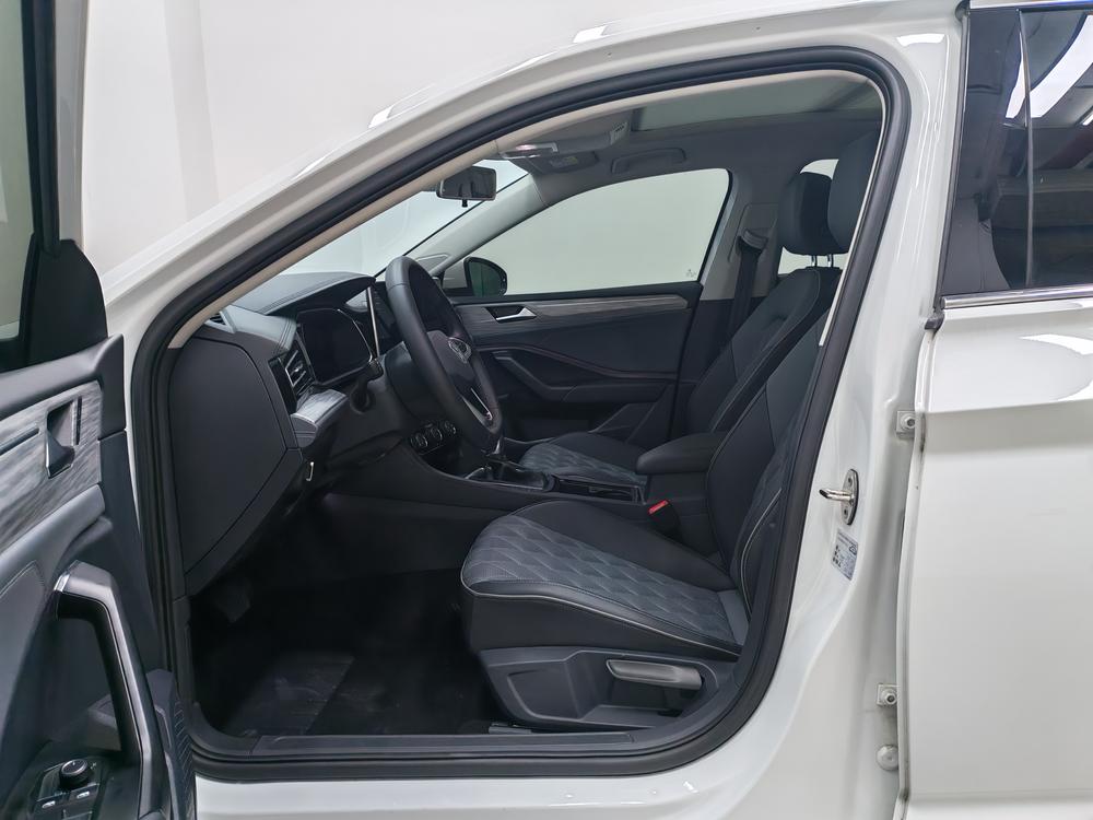 Volkswagen Sagitar 2023 300TSI DSG Beyond – фото 17