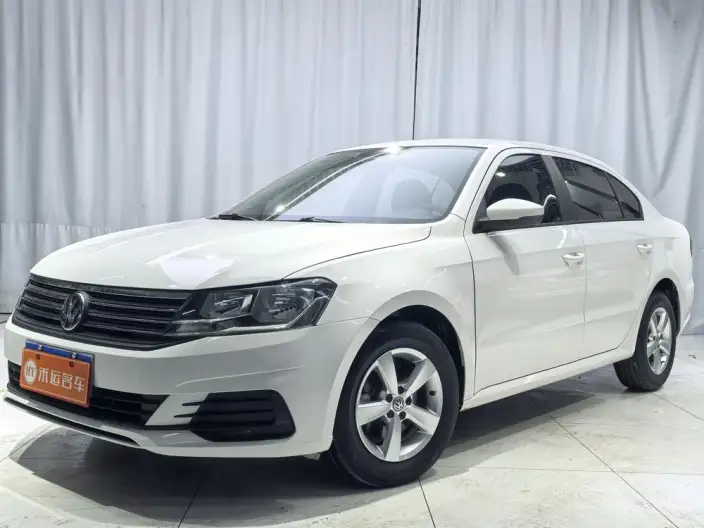 Volkswagen Lavida 2019 Model Voyage 1.5L Automatic Fashion edition China VI – фото 1