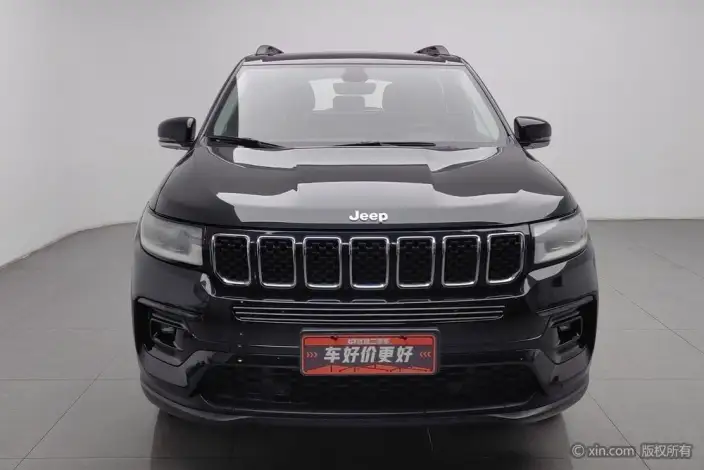 Grand Commander 2022 Model 2.0T 2WD Elite Edition – фото 2