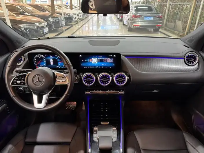 Mercedes-Benz GLA 2023 Model GLA 220 – фото 8