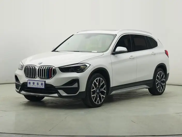 BMW X1 2022 Model xDrive25Li Exclusive Model – фото 1