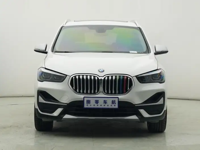 BMW X1 2022 Model xDrive25Li Exclusive Model – фото 2