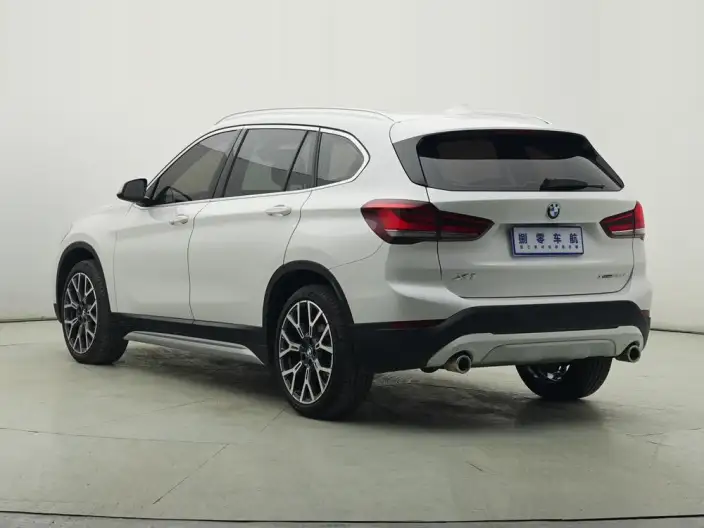 BMW X1 2022 Model xDrive25Li Exclusive Model – фото 5