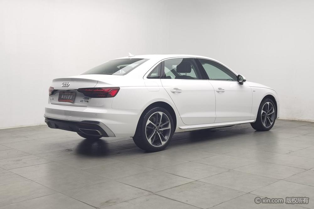 Audi A4L 2023 40 TFSI Style Dynamic