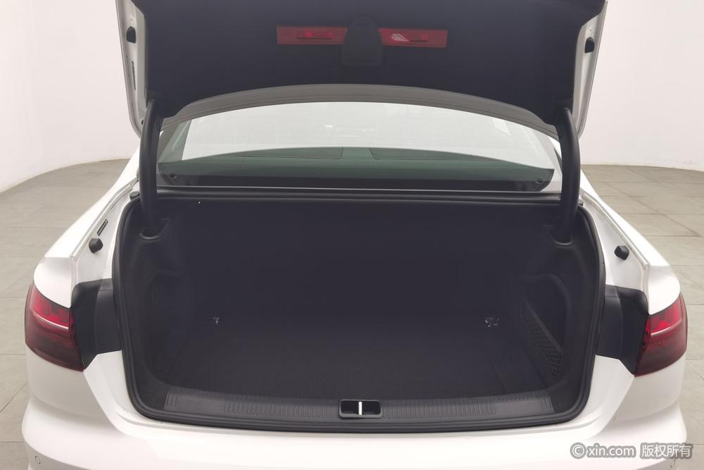 Audi A4L 2023 40 TFSI Style Dynamic – фото 23