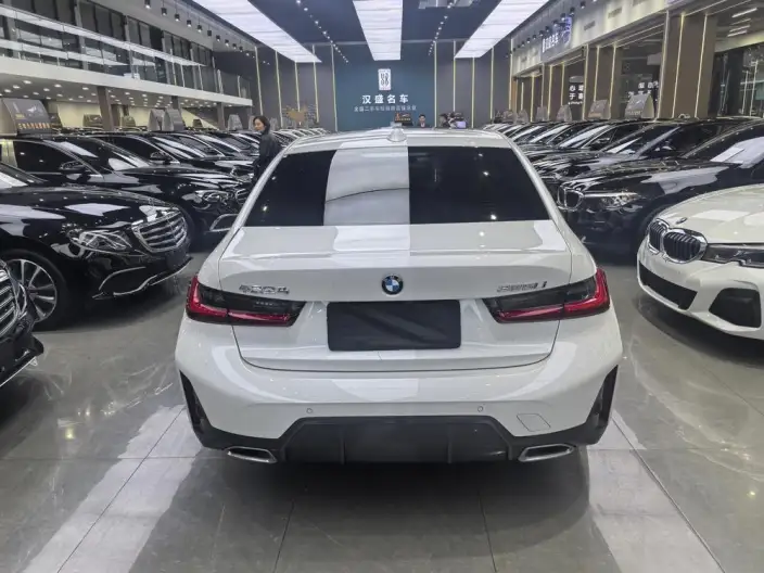 BMW 3 Series 2023 Model 325Li M Sports Set – фото 5