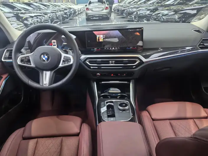 BMW 3 Series 2023 Model 325Li M Sports Set – фото 7