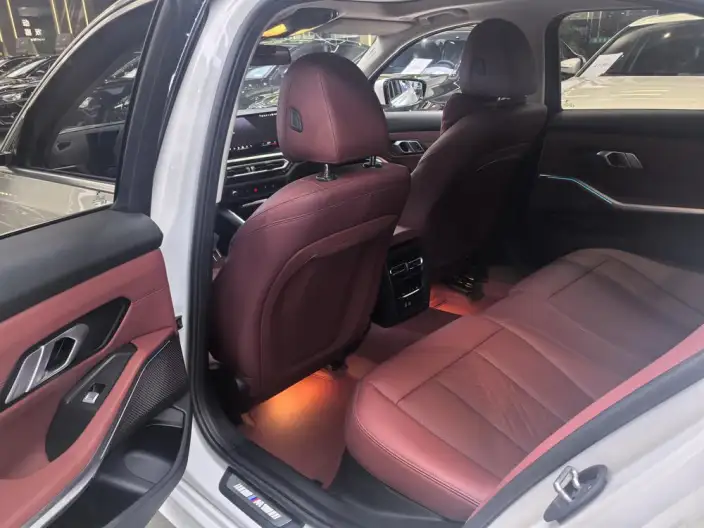 BMW 3 Series 2023 Model 325Li M Sports Set – фото 10