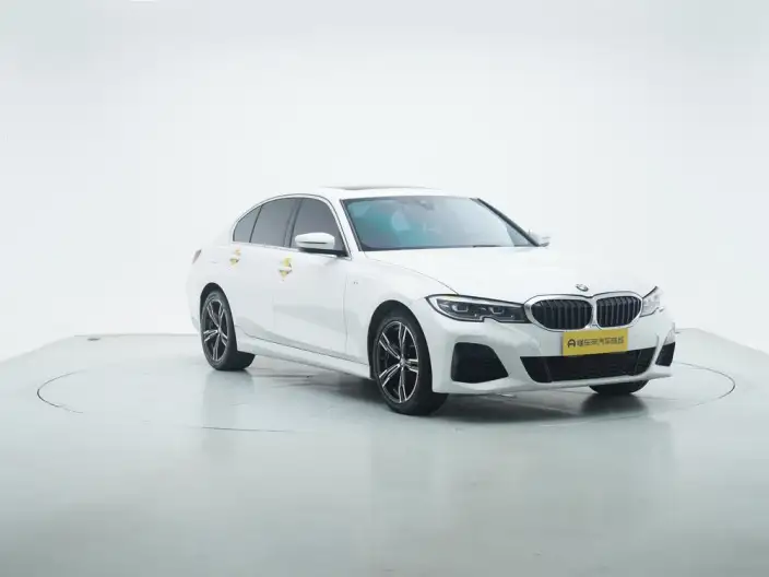 BMW 3 Series 2022 Model 325i M Sports Set – фото 3