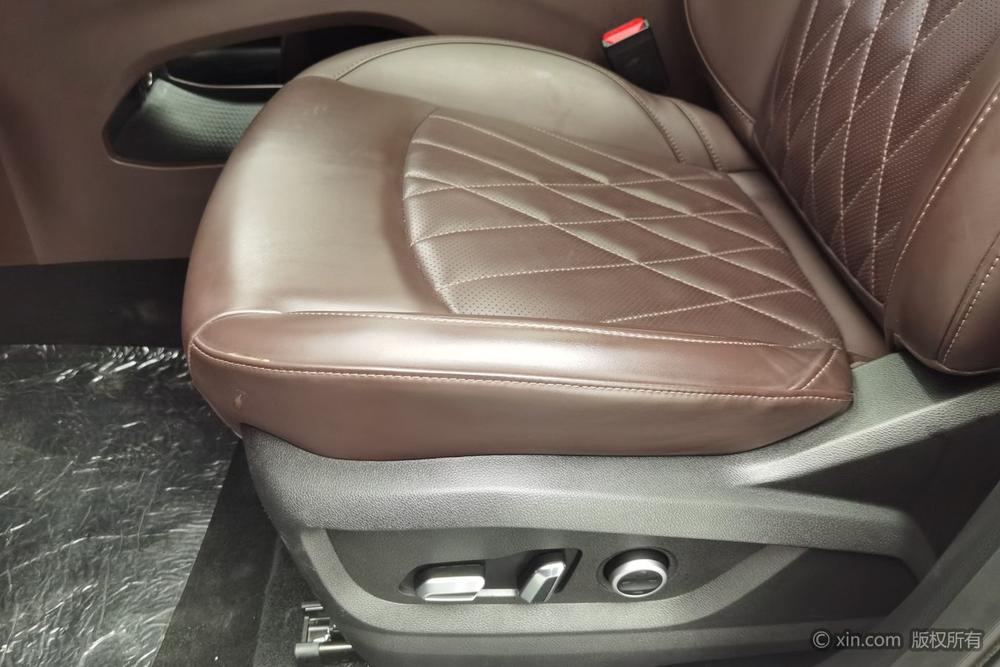 Chery Tiggo 8 PRO 2024 Champion 290T 2WD Peak 7-seat – фото 17