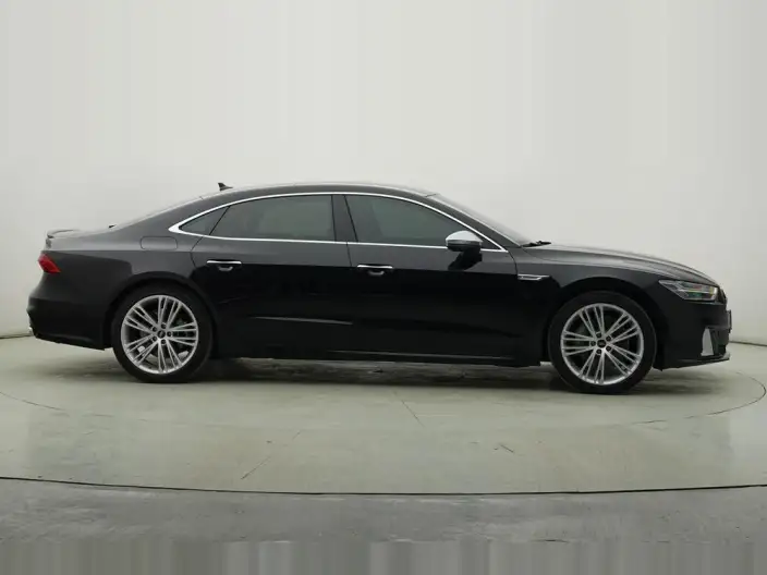 Audi A7 L 2024 Model 45 TFSI quattro Luxury Model – фото 8