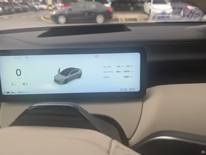 NIO ET5 2025 Model 75kWh – фото 7