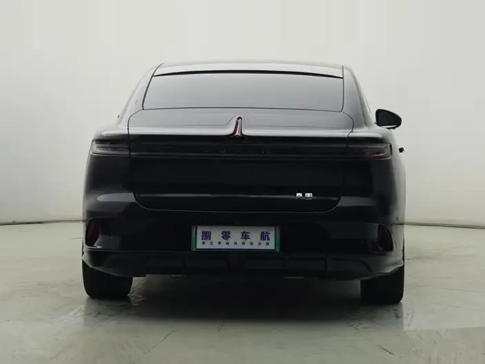 VOYAH Pursuit PHEV 2024 Model Ultra-long Endurance 4WD Ultimate Edition – фото 6