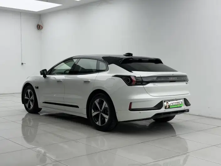 ZEEKR 001 2023 Model WE Edition 100kWh – фото 4