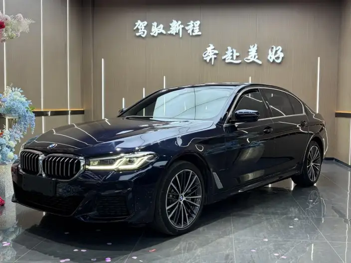 BMW 5 Series 2022 Model 530Li Leading Model M Sports Set – фото 10