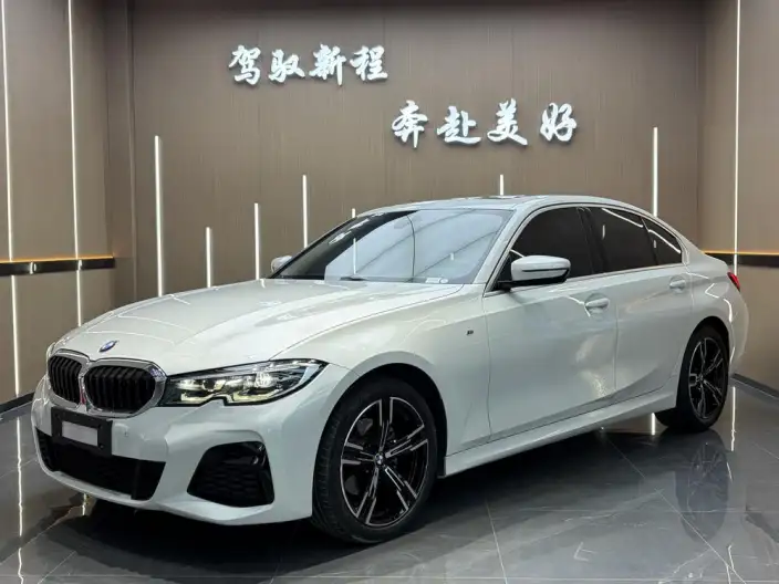 BMW 3 Series 2022 Model 325i M Sports Set – фото 10
