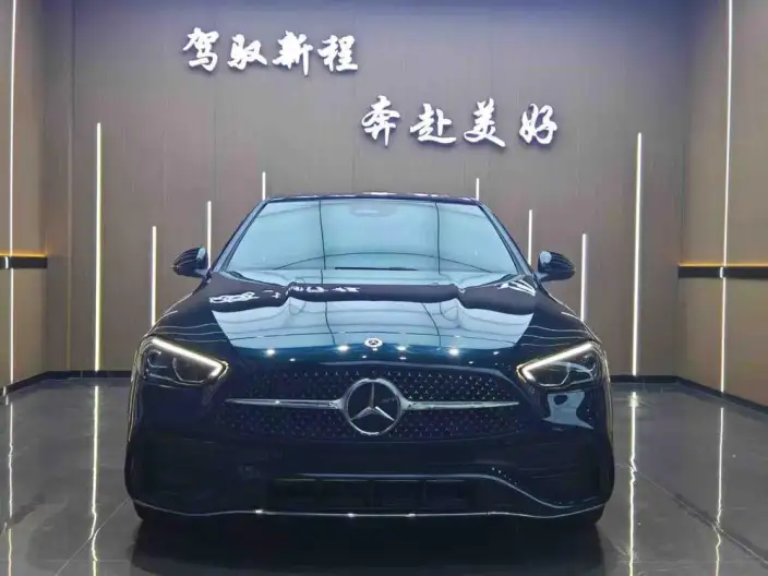 Mercedes-Benz C-Class 2023 Model C 200 L Sports Edition – фото 2