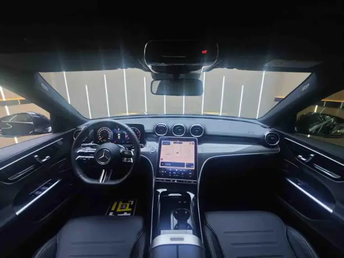 Mercedes-Benz C-Class 2023 Model C 200 L Sports Edition – фото 7