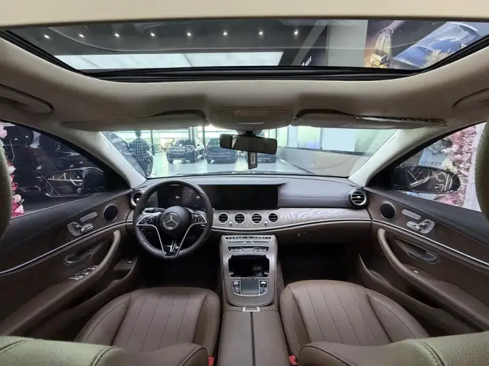 Mercedes-Benz E-Class 2023 Model E 300 L Fashion Model sedan – фото 7
