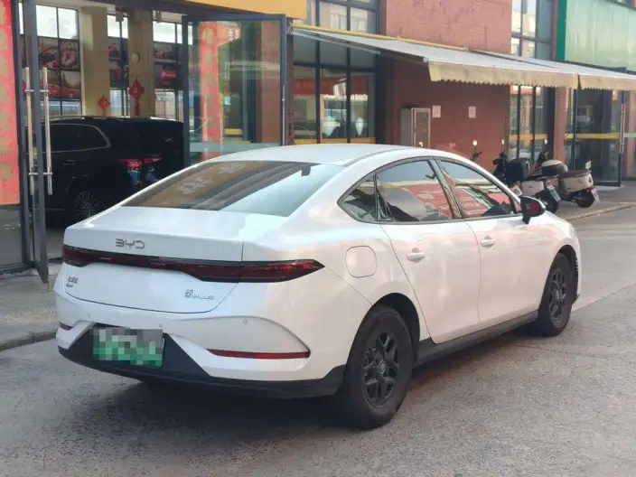 BYD Qin PLUS DM 2025 Model Smart Driving Edition DM-i 55KM Leading Model – фото 5