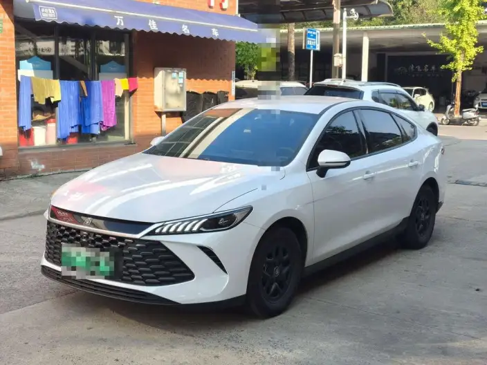 BYD Qin PLUS DM 2025 Model Smart Driving Edition DM-i 55KM Leading Model – фото 6