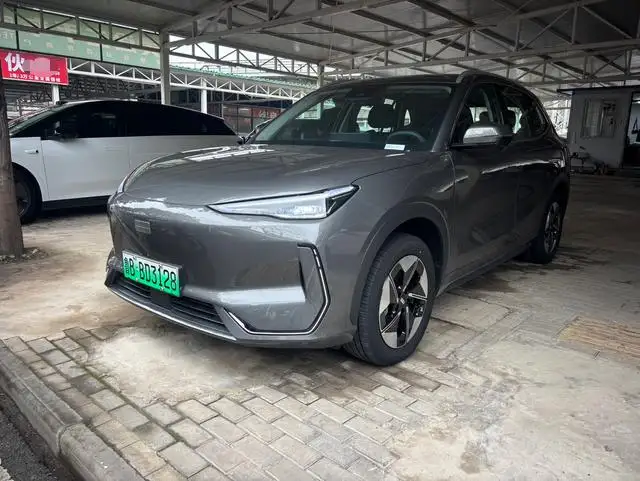 Geely Galaxy E5 2026 Model 610km Tiggo + Edition – фото 3
