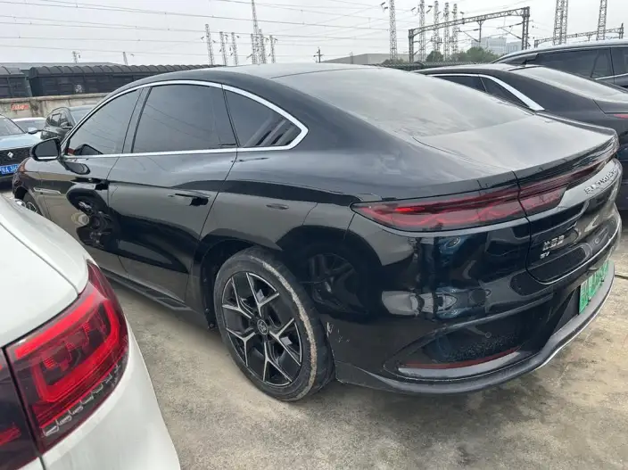 BYD Han EV 2024 Model Honor Edition 605KM Noble Model – фото 3